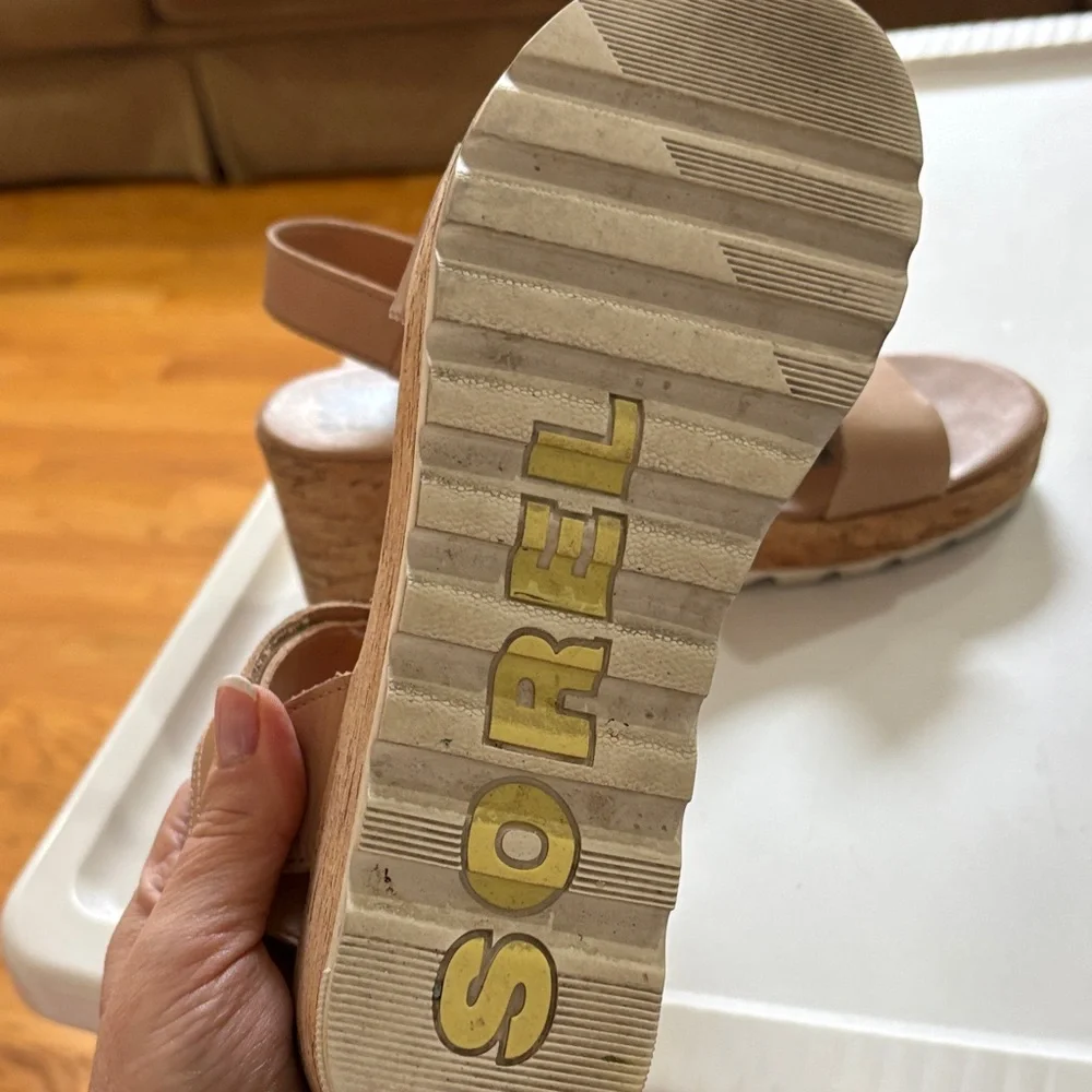 Sorel “Cameron” Taupe Cork Wedge Sandals, Sz 9.5